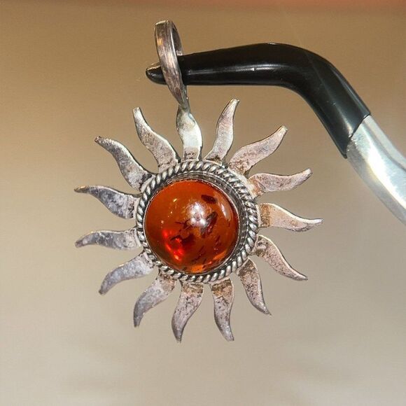 925 Silver Amber Pendant & Earrings Set - Picture 3 of 7